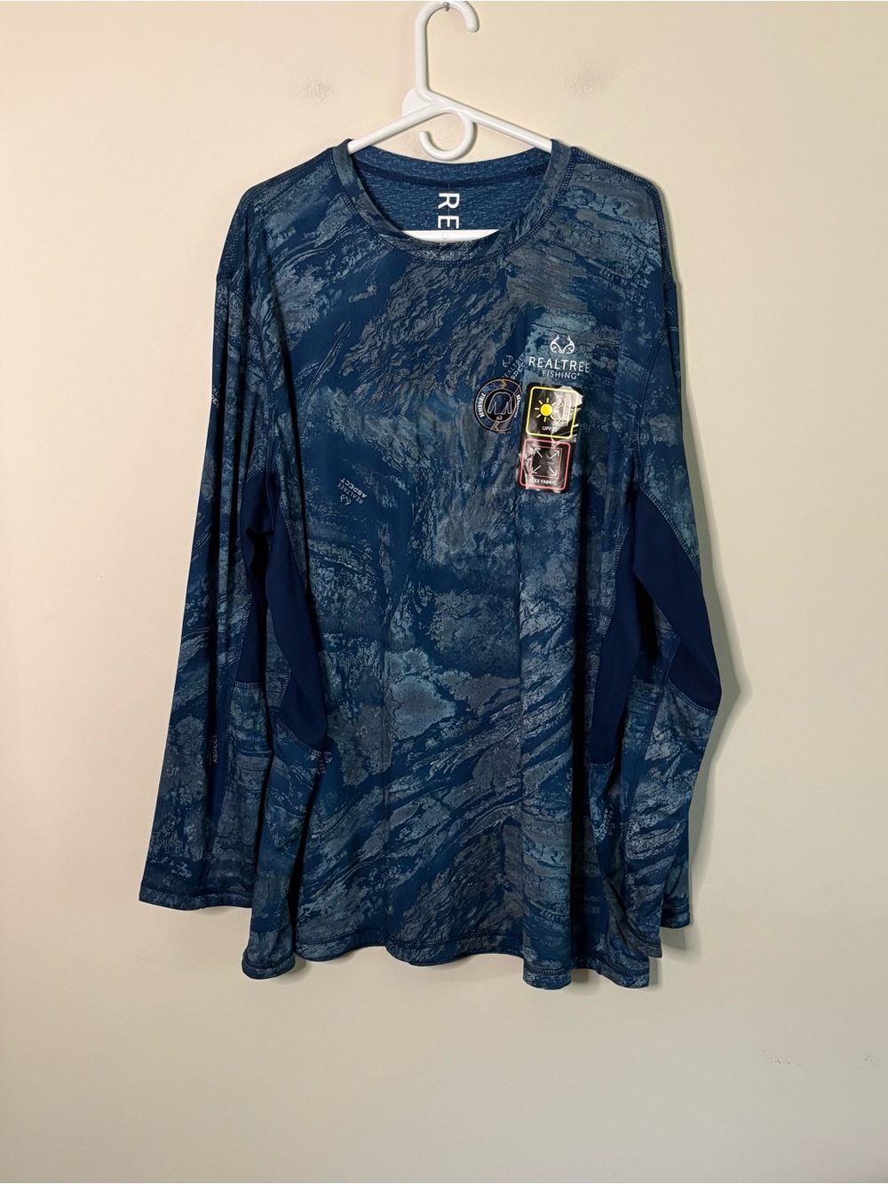 New realtree Mens 3XL blue camo long sleeve shirt